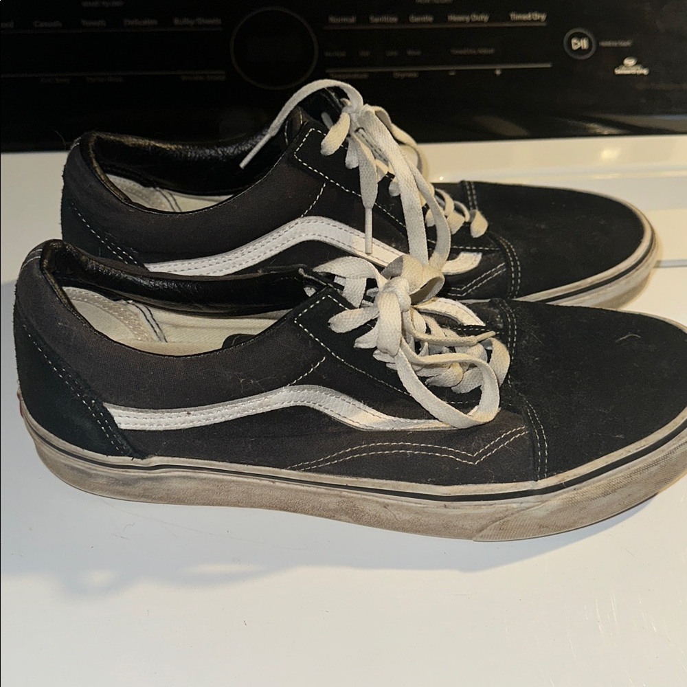 Black and White Sneakers vans